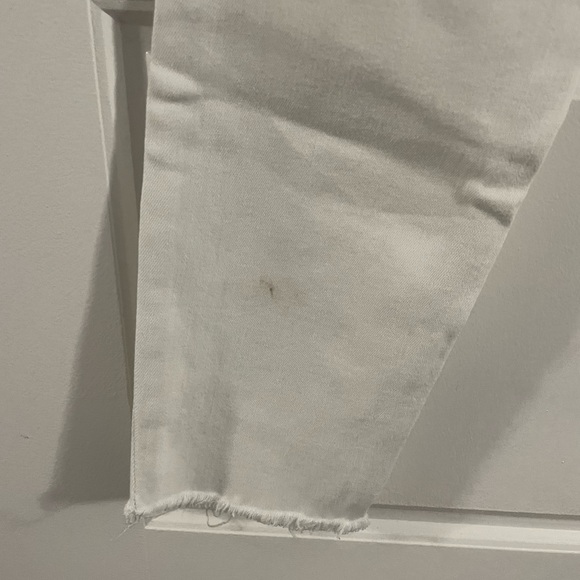 GAP White Distressed Jeans - Picture 3 of 4